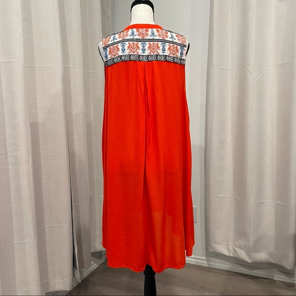 Umgee Dress - Picture 2 of 14